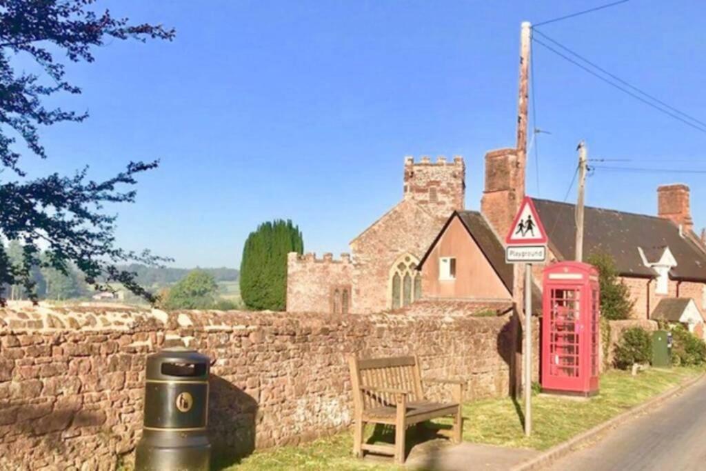 Church View, Poltimore Exeter Exterior photo